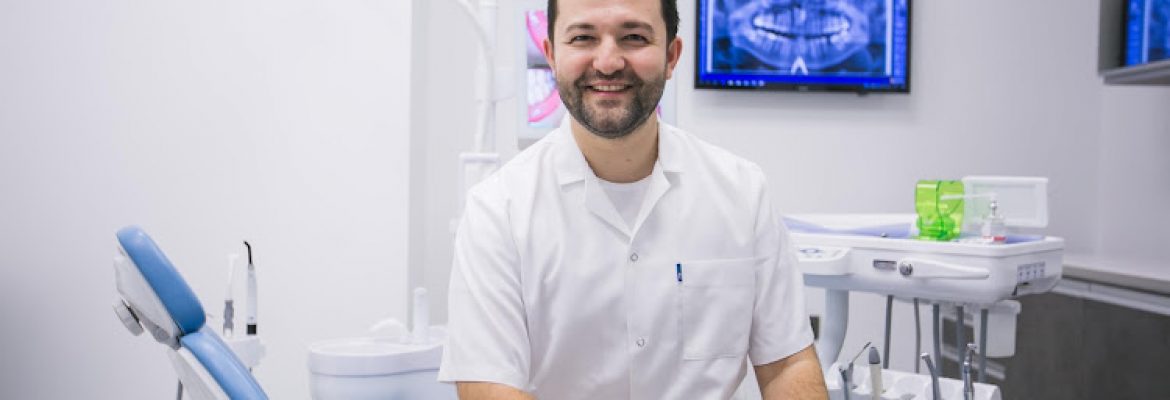 Dr. Emre Çakır – Estetik ve Ortodonti Diş Hekimi Orthodontics,Dental Braces